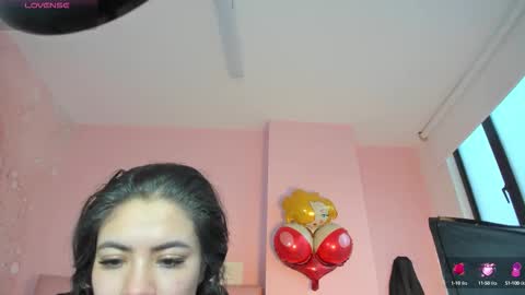 Snapshot of zarah_torres chatting on 10-05-25, 10:07 Zarah online show from 10-05-25, 10:07