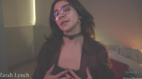 Miss Lynch   Next show  2911 online show from 01-12-26, 10:26