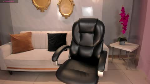 Zara  online show from 03-26-26, 04:07