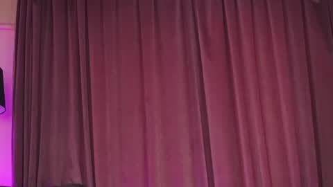 zariaavera online show from 05-12-26, 07:16