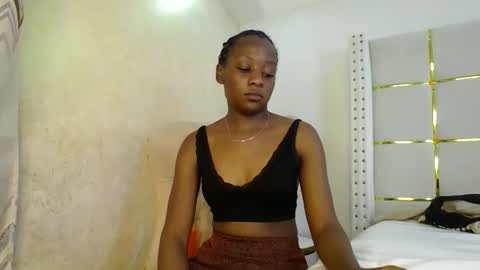 Snapshot of zariah011 chatting on 02-03-26, 11:32 zariah online show from 02-03-26, 11:32