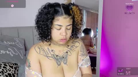 Snapshot of zaya_1 chatting on 11-11-25, 11:43 zaya_1 online show from 11-11-25, 11:43