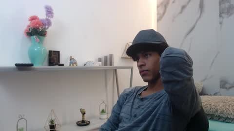 Zayn online show from 04-09-26, 12:21