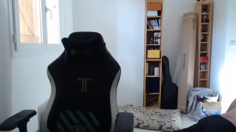 Grizzly Bear online show from 09-25-25, 08:40