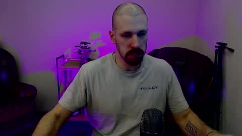 Snapshot of zebroroa chatting on 10-29-25, 09:00 zebroroa online show from 10-29-25, 09:00