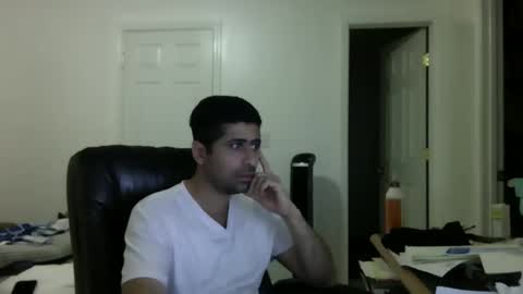 Snapshot of zee20241 chatting on 12-30-24, 04:09 zee20241 online show from 12-30-24, 04:09