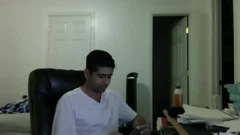 Snapshot of zee20241 chatting on 02-09-25, 02:17 zee20241 online show from 02-09-25, 02:17