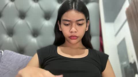 Zo online show from 12-03-25, 02:04