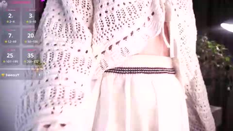 Avi online show from 11-06-25, 01:23