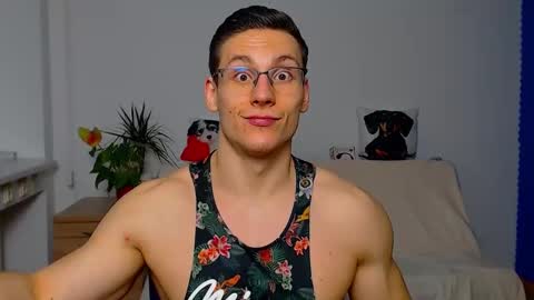 Snapshot of zeinmiracles chatting on 12-20-25, 09:00 zeinmiracles online show from 12-20-25, 09:00