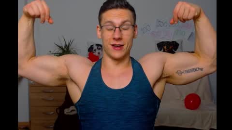 Snapshot of zeinmiracles chatting on 01-12-26, 10:37 zeinmiracles online show from 01-12-26, 10:37