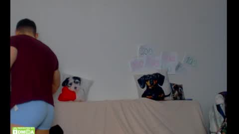 Snapshot of zeinmiracles chatting on 02-17-26, 08:37 zeinmiracles online show from 02-17-26, 08:37