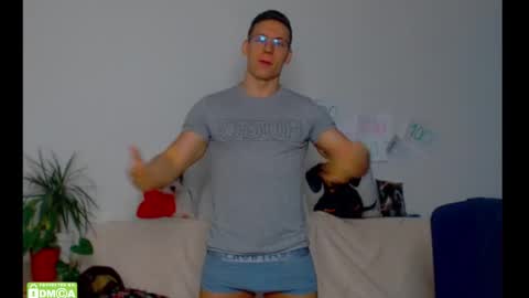 Snapshot of zeinmiracles chatting on 02-19-26, 10:28 zeinmiracles online show from 02-19-26, 10:28