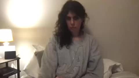 Snapshot of zeldasroom chatting on 10-16-25, 01:17 Zelda online show from 10-16-25, 01:17