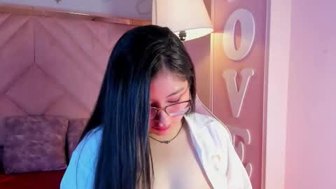 Snapshot of zelenejones chatting on 11-06-25, 12:28 Zelene online show from 11-06-25, 12:28