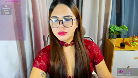 Snapshot of zendaya_amore chatting on 01-14-25, 04:15 Zendaya online show from 01-14-25, 04:15