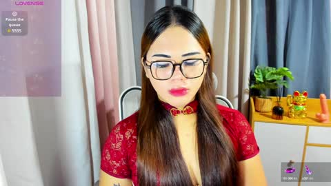 Snapshot of zendaya_amore chatting on 01-16-25, 06:03 Zendaya online show from 01-16-25, 06:03