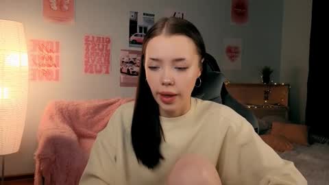 Lara online show from 02-28-26, 07:37