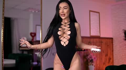 Snapshot of zenydaxbelle chatting on 03-30-26, 05:36 Zenyda online show from 03-30-26, 05:36
