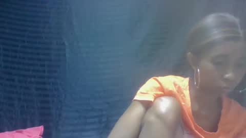 Snapshot of zeolineess chatting on 10-29-25, 06:53 zeolineess online show from 10-29-25, 06:53