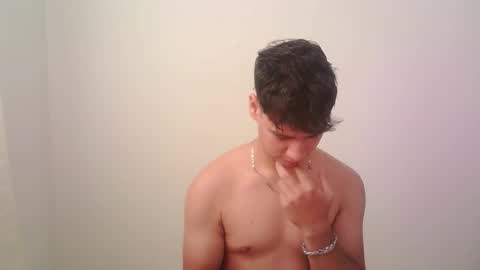 Snapshot of zeus_183 chatting on 09-28-25, 02:33 zeus_183 online show from 09-28-25, 02:33