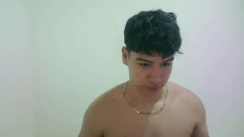 Snapshot of zeus_183 chatting on 06-06-26, 05:23 zeus_183 online show from 06-06-26, 05:23