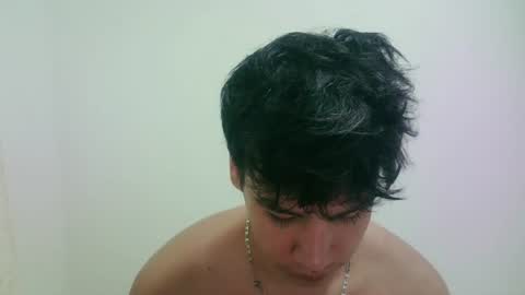 Snapshot of zeus_183 chatting on 07-04-26, 04:40 zeus_183 online show from 07-04-26, 04:40