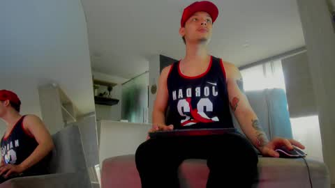 zeus online show from 09-30-25, 06:13