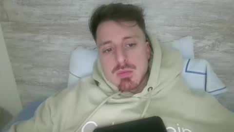 Snapshot of zeusoctavian chatting on 02-28-26, 04:52 Zeus Octavian online show from 02-28-26, 04:52