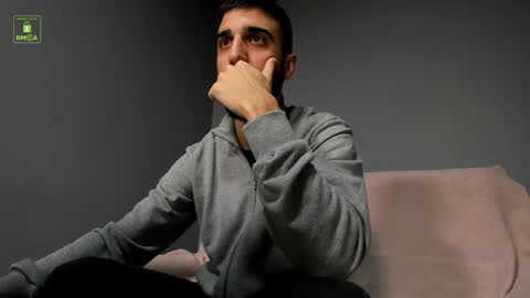 ZEYN online show from 10-21-25, 05:08