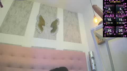 ZHAMIRA  ANDRES online show from 04-13-26, 11:32