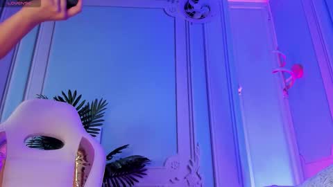 Sharit Robins online show from 10-17-25, 12:41