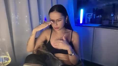 Nensi online show from 01-15-26, 05:16