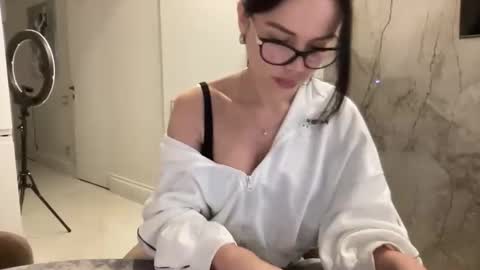 Nensi online show from 03-26-26, 01:17