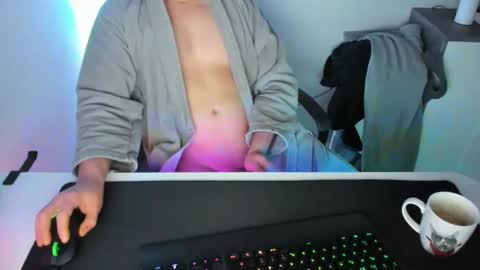 Snapshot of ziemlichflutschig chatting on 01-31-25, 04:36 ziemlichflutschig online show from 01-31-25, 04:36