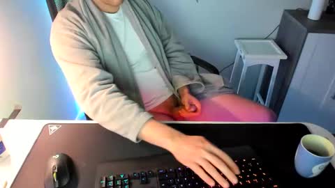 Snapshot of ziemlichflutschig chatting on 02-21-25, 04:40 ziemlichflutschig online show from 02-21-25, 04:40