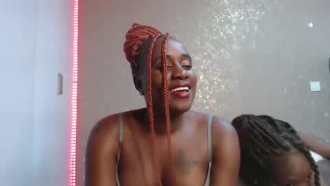 Zinadine online show from 02-15-26, 07:27