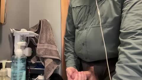 Snapshot of zinger283069 chatting on 11-17-25, 07:41 zinger283069 online show from 11-17-25, 07:41