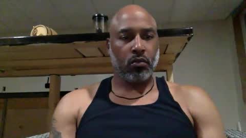 Snapshot of zionlion22 chatting on 04-29-26, 02:04 zionlion22 online show from 04-29-26, 02:04