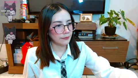 Snapshot of ziremya chatting on 05-13-26, 11:00 Ziremya online show from 05-13-26, 11:00