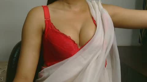 Snapshot of ziyaa_1 chatting on 06-20-26, 03:53 Ziyaa online show from 06-20-26, 03:53
