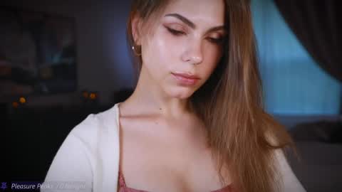 Zara  Join next live  at 5PM EST  online show from 05-01-26, 11:31