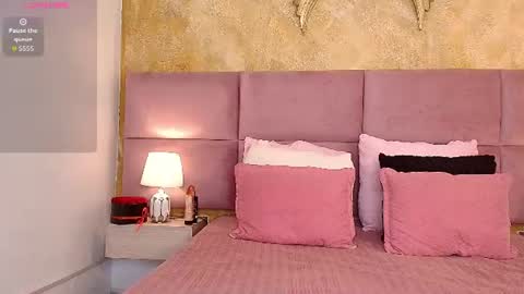 zoe_aitanaa online show from 07-13-26, 07:49