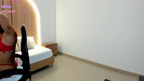 Zoe  online show from 04-21-26, 12:44