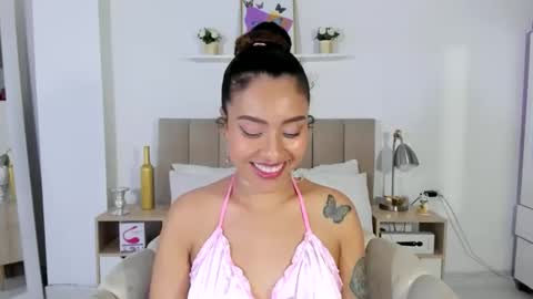 Zoe Gruber online show from 05-15-26, 11:34