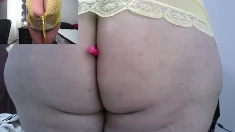 Snapshot of zoe_hotxxx chatting on 02-15-25, 04:12 zoe hotxxx online show from 02-15-25, 04:12