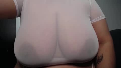 Snapshot of zoe_hotxxx chatting on 10-06-25, 02:14 zoe hotxxx online show from 10-06-25, 02:14