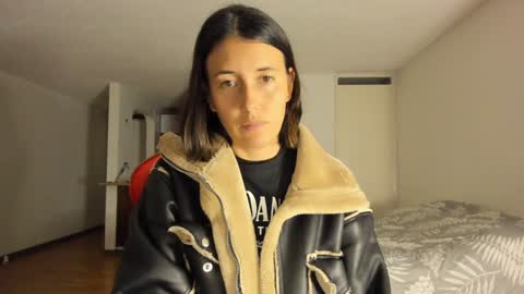 Snapshot of zoe_jeane_beker chatting on 12-28-24, 11:26 ZOE online show from 12-28-24, 11:26