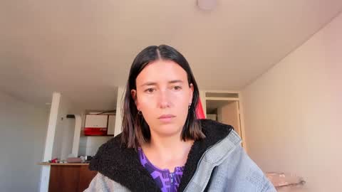 Snapshot of zoe_jeane_beker chatting on 01-29-25, 10:11 ZOE online show from 01-29-25, 10:11