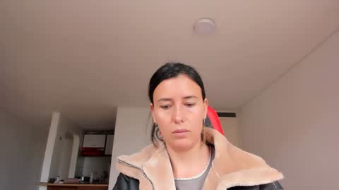 Snapshot of zoe_jeane_beker chatting on 01-30-25, 06:32 ZOE online show from 01-30-25, 06:32